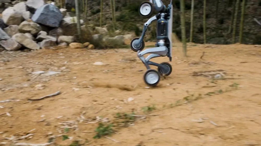 DEEP Robotics' Lynx